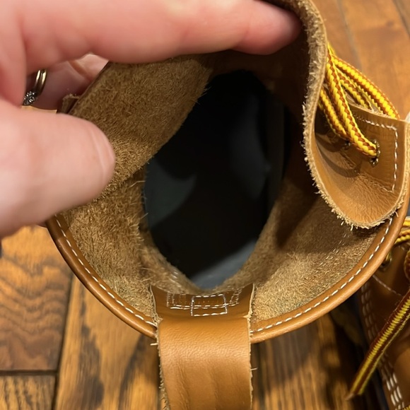 L. L. Bean Women’s Bean Boots 8” (Size D W = 8 Wide) - Picture 8 of 11